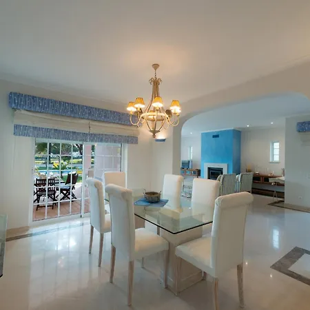 Villa Wilker *